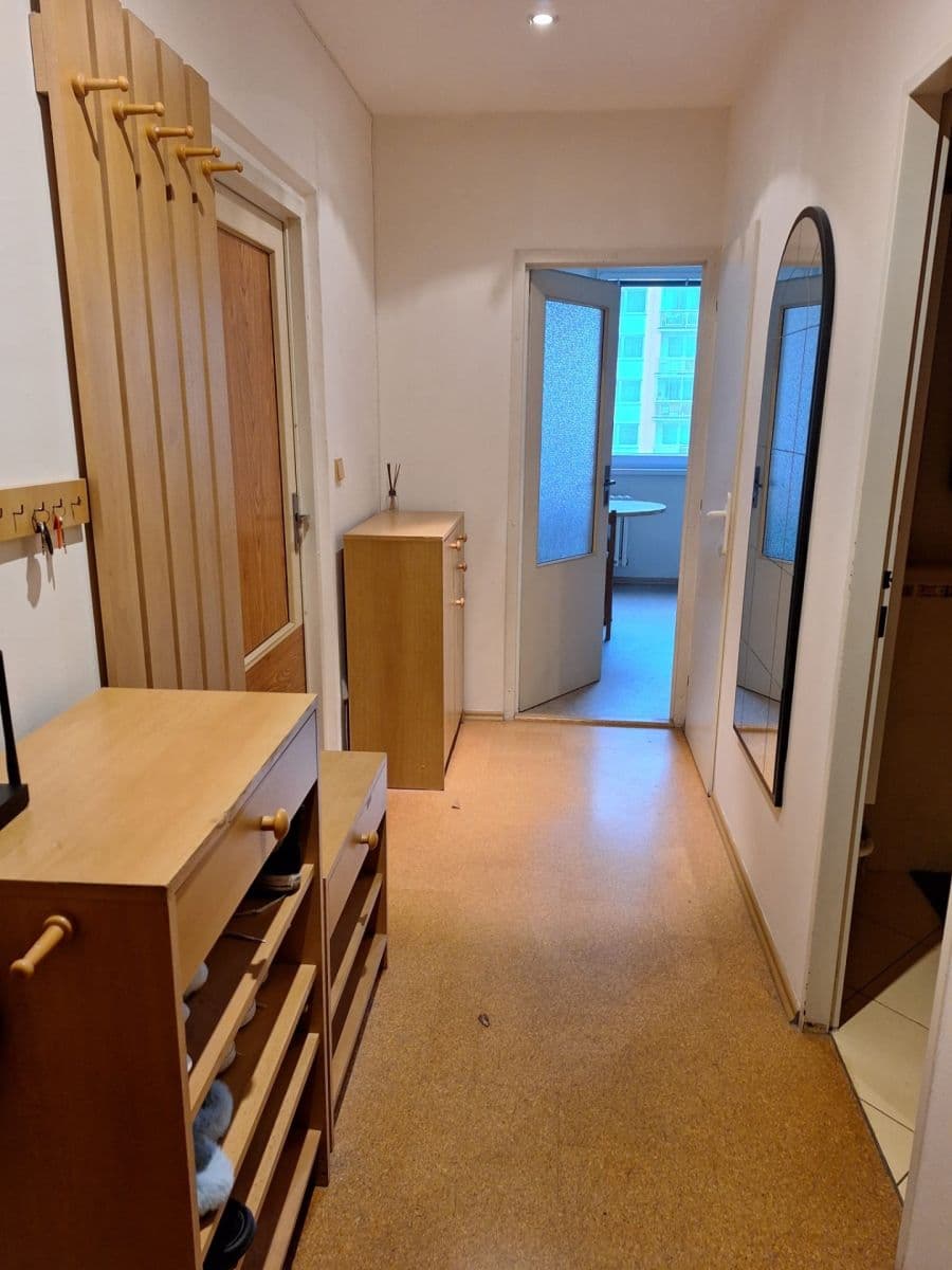 3 bedroom flat to rent, 77 m², Lonkova, Pardubice, Pardubický Region 3 bedroom flat to rent, 77 m², Lonkova, Pardubice, Pardubický Region