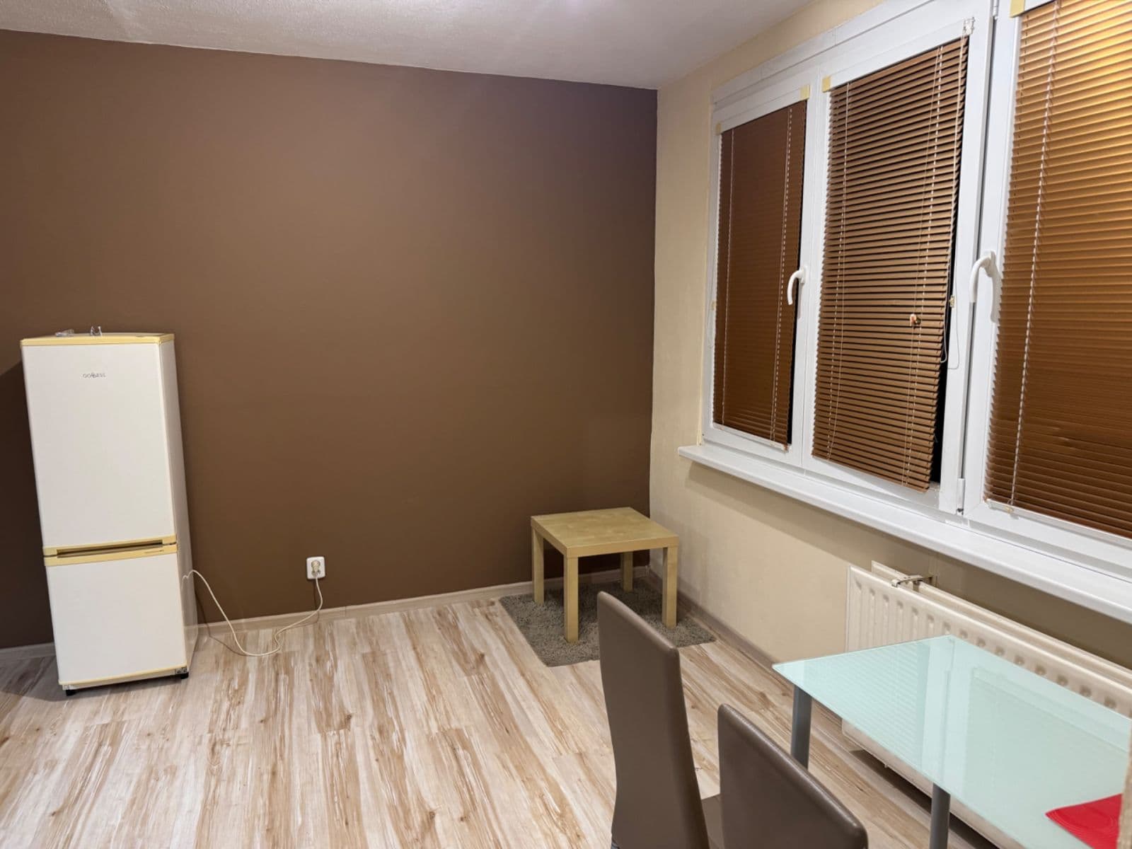 1 bedroom with open-plan kitchen flat to rent, 36 m², Sídliště, Žirovnice, Vysočina Region 1 bedroom with open-plan kitchen flat to rent, 36 m², Sídliště, Žirovnice, Vysočina Region