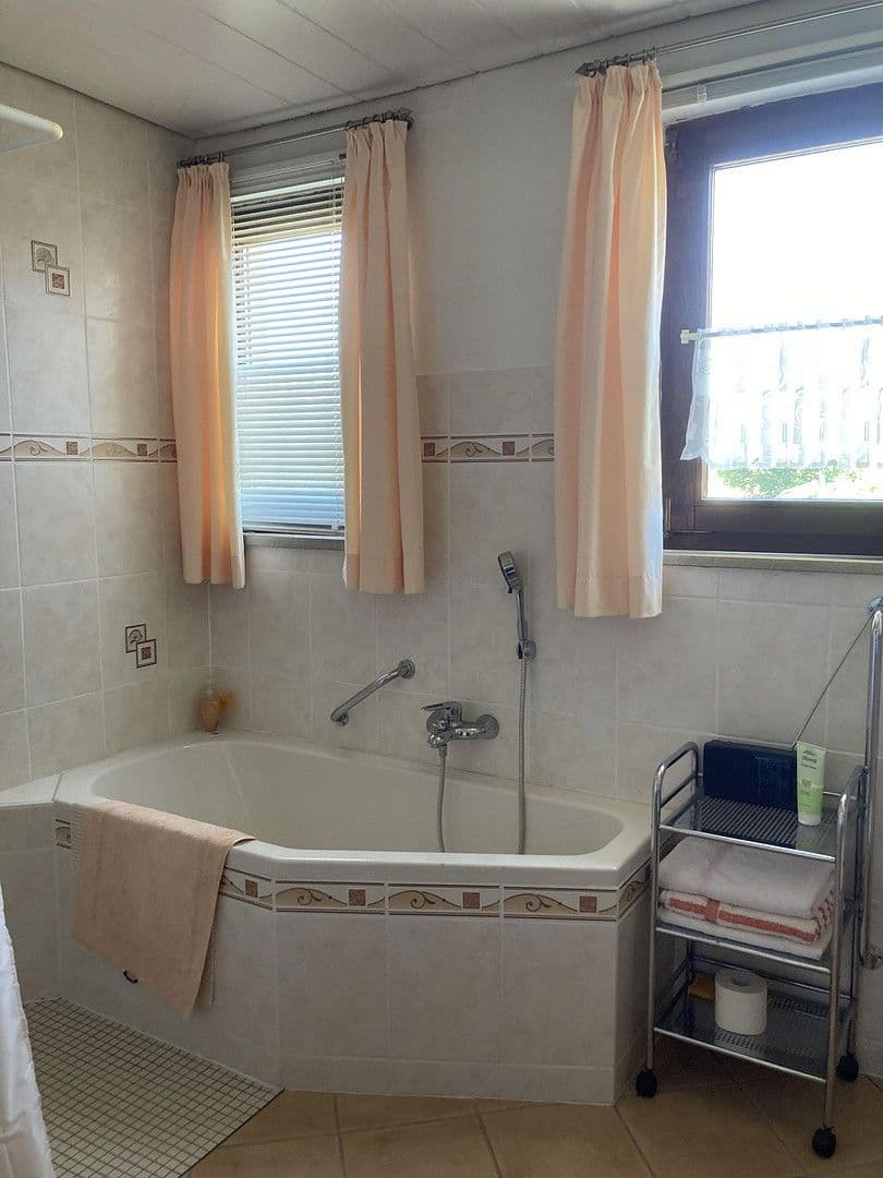 house for sale, 110 m², Breuna, Hesse house for sale, 110 m², Breuna, Hesse