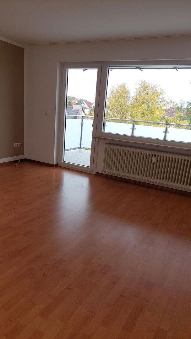 3 bedroom flat to rent, 81 m², Waldbüttelbrunn, Bavaria 3 bedroom flat to rent, 81 m², Waldbüttelbrunn, Bavaria
