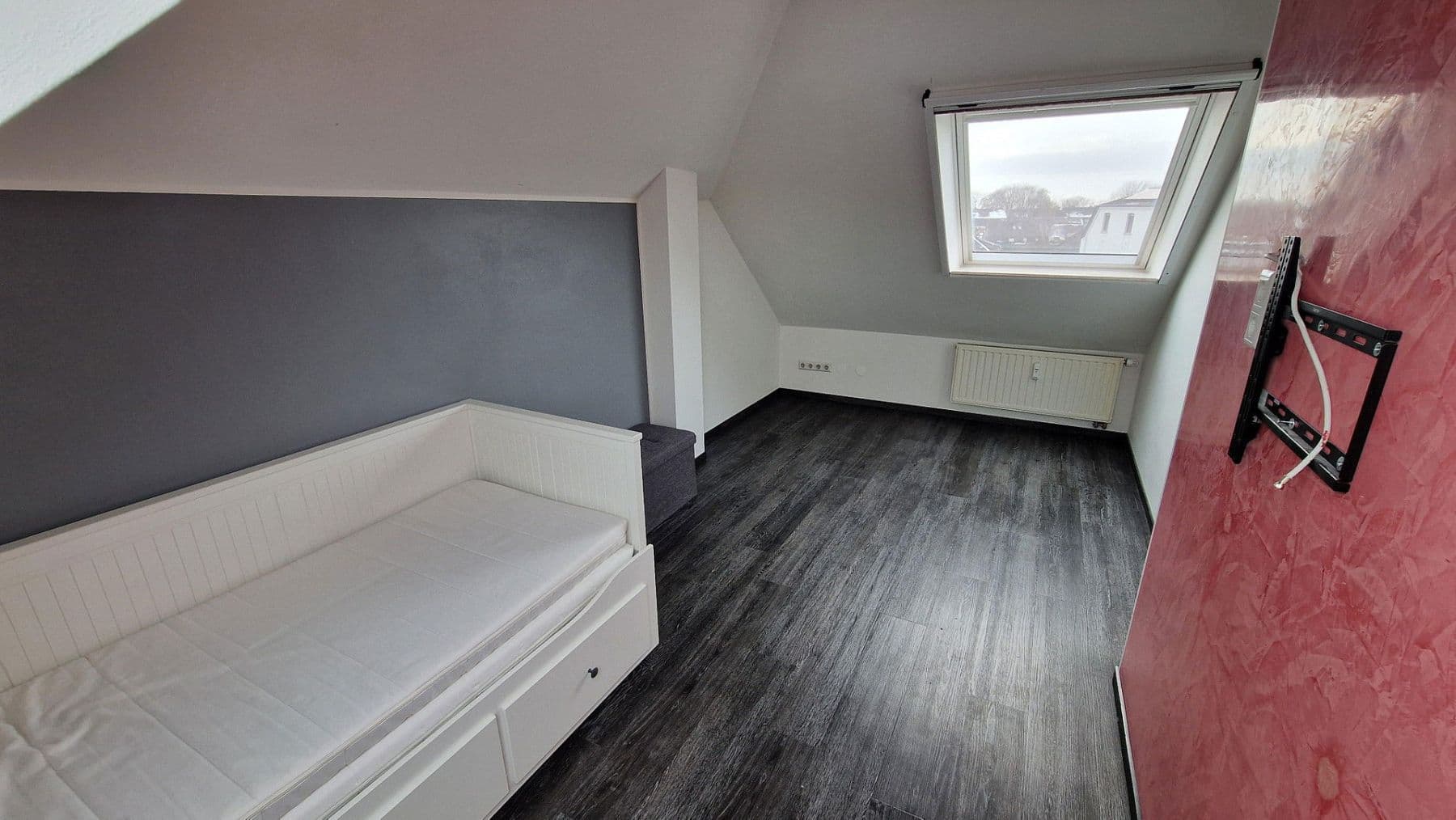 2 bedroom with open-plan kitchen flat for sale, 95 m², Hünxe, North Rhine-Westphalia 2 bedroom with open-plan kitchen flat for sale, 95 m², Hünxe, North Rhine-Westphalia