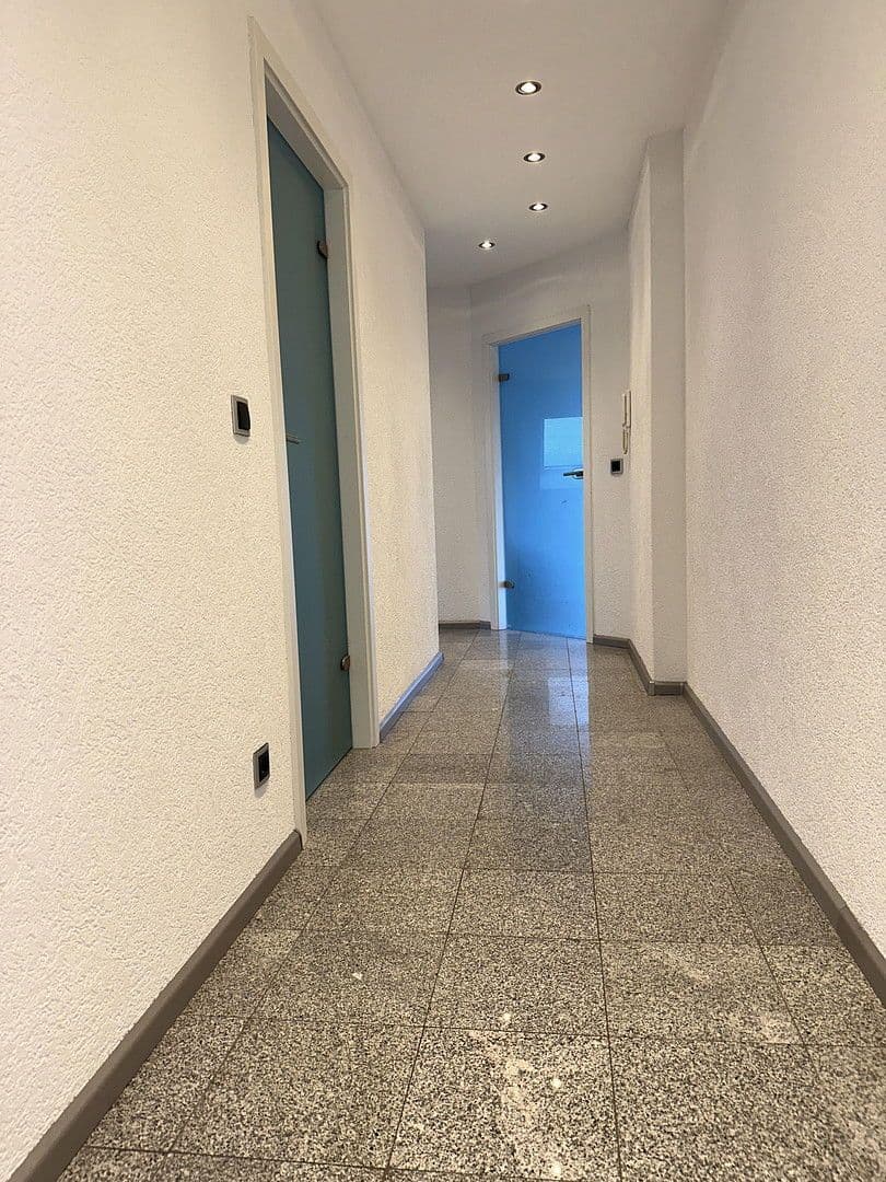 3 bedroom with open-plan kitchen flat for sale, 117 m², Lorsch, Hesse 3 bedroom with open-plan kitchen flat for sale, 117 m², Lorsch, Hesse