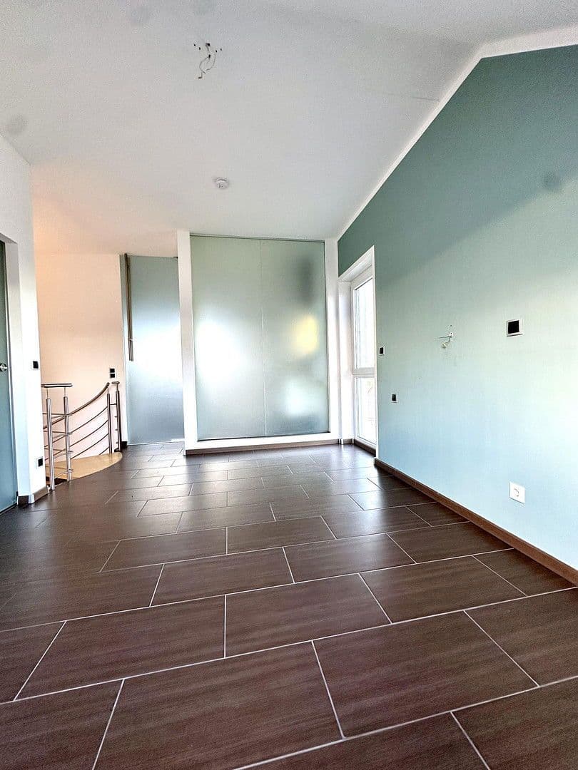 3 bedroom with open-plan kitchen flat for sale, 117 m², Lorsch, Hesse 3 bedroom with open-plan kitchen flat for sale, 117 m², Lorsch, Hesse