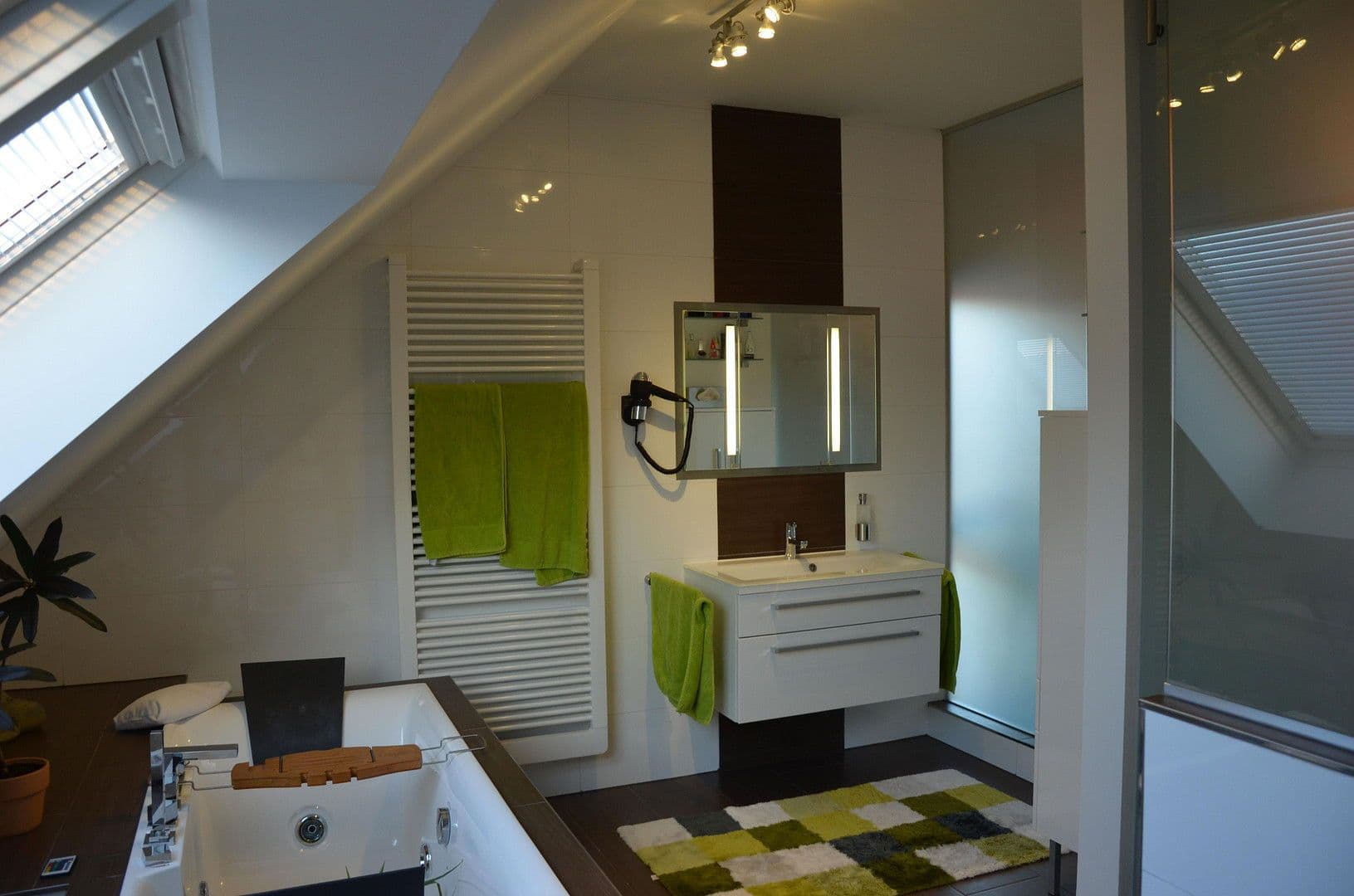 3 bedroom with open-plan kitchen flat for sale, 117 m², Lorsch, Hesse 3 bedroom with open-plan kitchen flat for sale, 117 m², Lorsch, Hesse