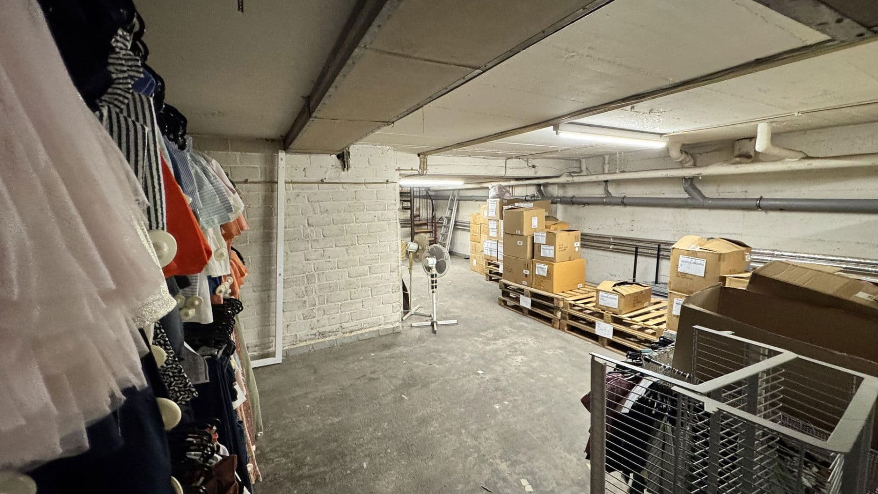 non-residential property to rent, 287 m², Ehrenfeld Stadtbezirk 4, Bergisch Gladbach, North Rhine-Westphalia non-residential property to rent, 287 m², Ehrenfeld Stadtbezirk 4, Bergisch Gladbach, North Rhine-Westphalia