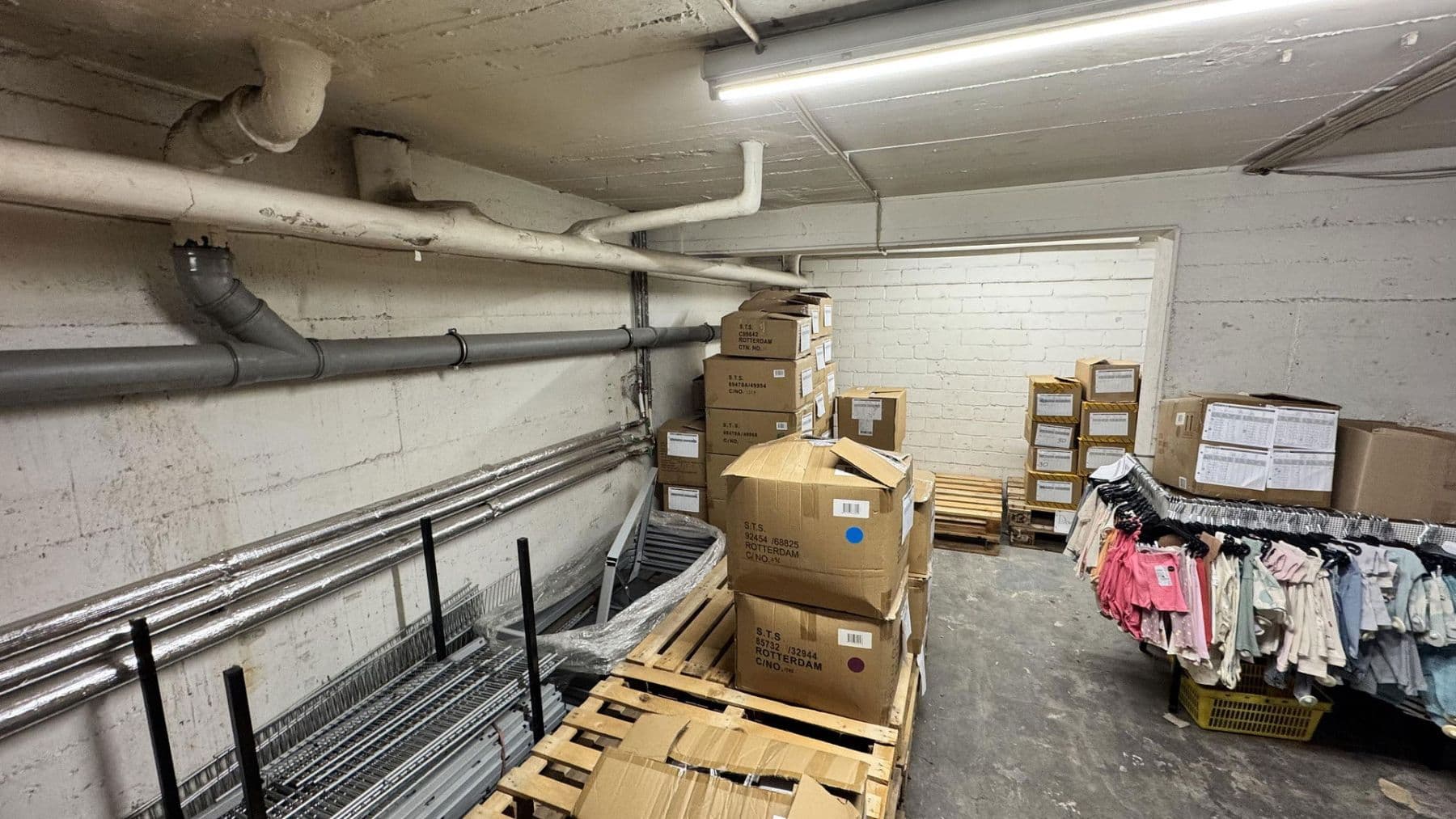 non-residential property to rent, 287 m², Ehrenfeld Stadtbezirk 4, Bergisch Gladbach, North Rhine-Westphalia non-residential property to rent, 287 m², Ehrenfeld Stadtbezirk 4, Bergisch Gladbach, North Rhine-Westphalia