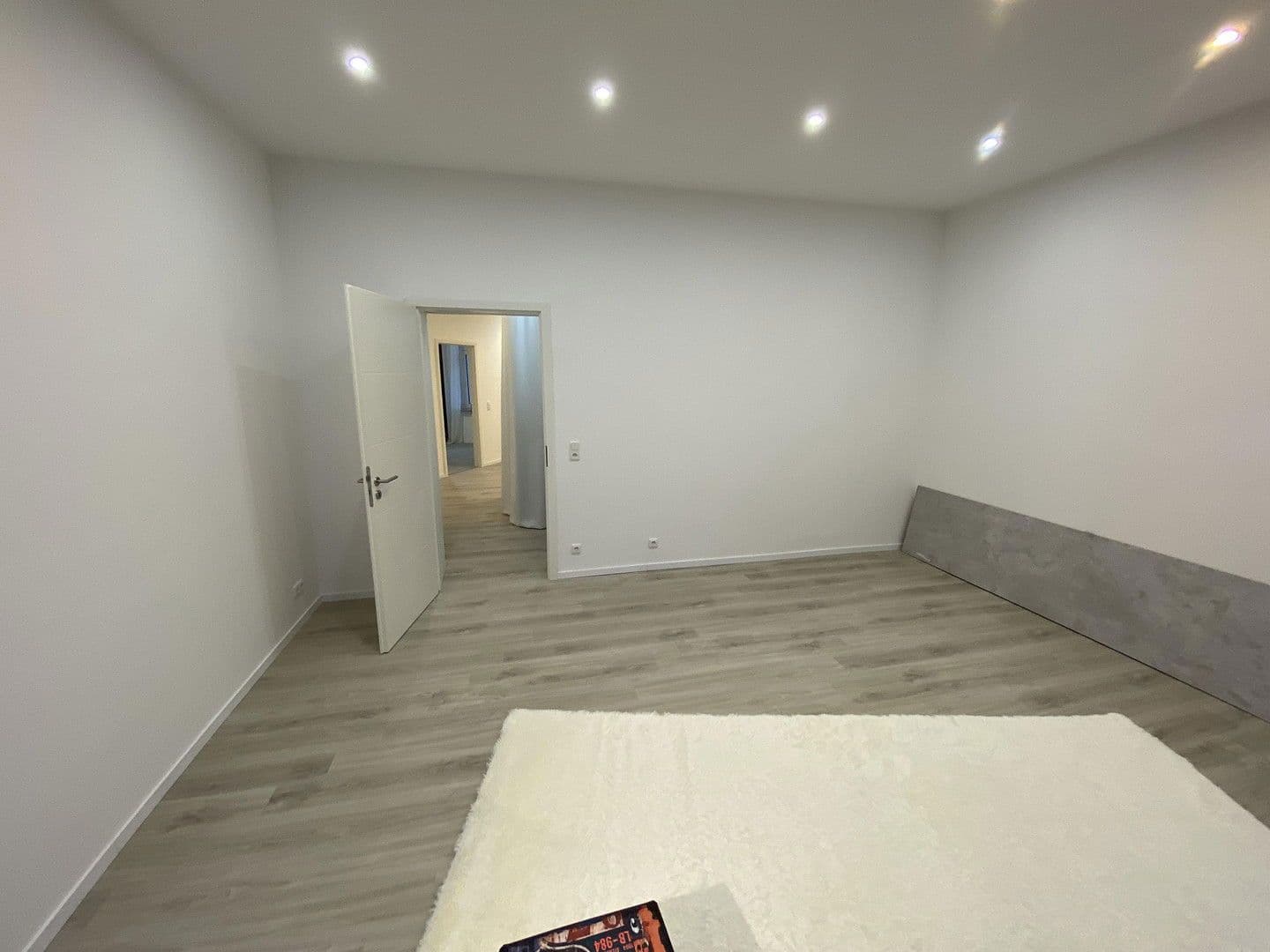 3 bedroom flat to rent, 70 m², Röhrenstraße 1, Düsseldorf, North Rhine-Westphalia 3 bedroom flat to rent, 70 m², Röhrenstraße 1, Düsseldorf, North Rhine-Westphalia