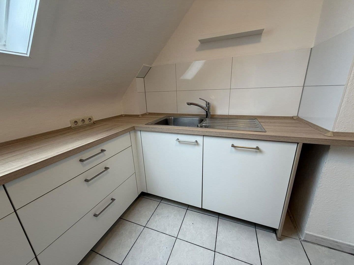 3 bedroom flat to rent, 57 m², Anne-Frank-Straße 2a, Mülheim an der Ruhr, North Rhine-Westphalia 3 bedroom flat to rent, 57 m², Anne-Frank-Straße 2a, Mülheim an der Ruhr, North Rhine-Westphalia