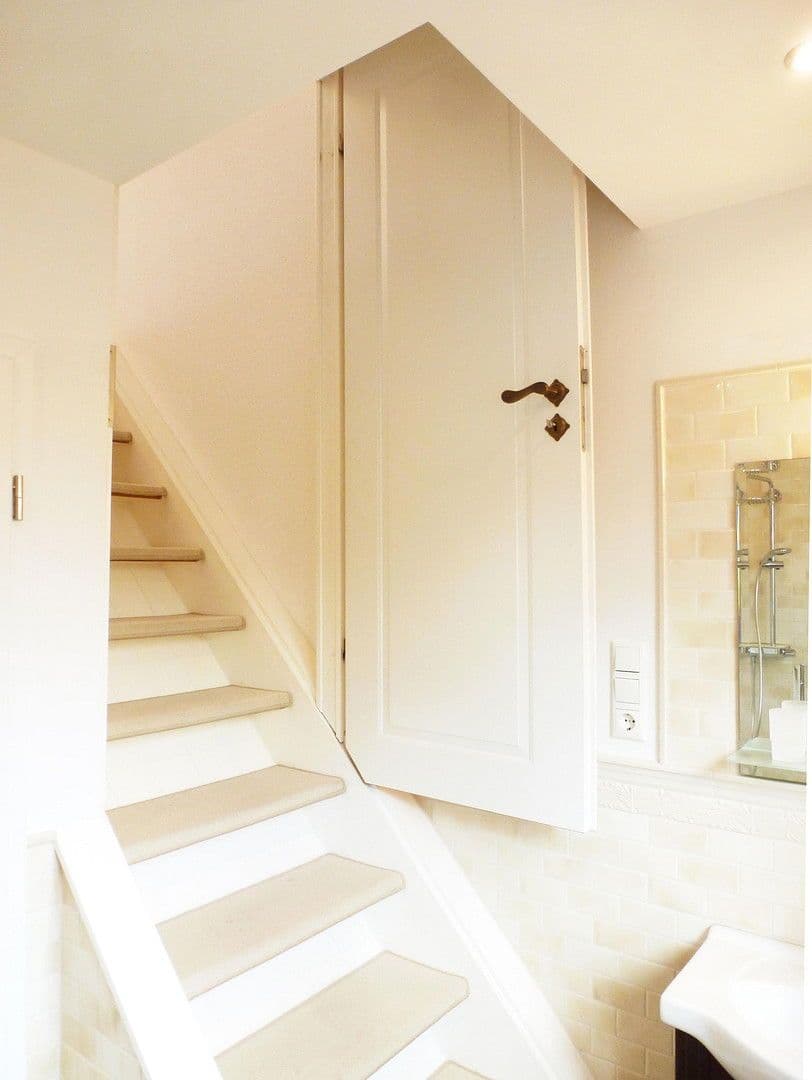 house for sale, 100 m², Arnstädter Weg 20, Frankfurt, Hesse house for sale, 100 m², Arnstädter Weg 20, Frankfurt, Hesse