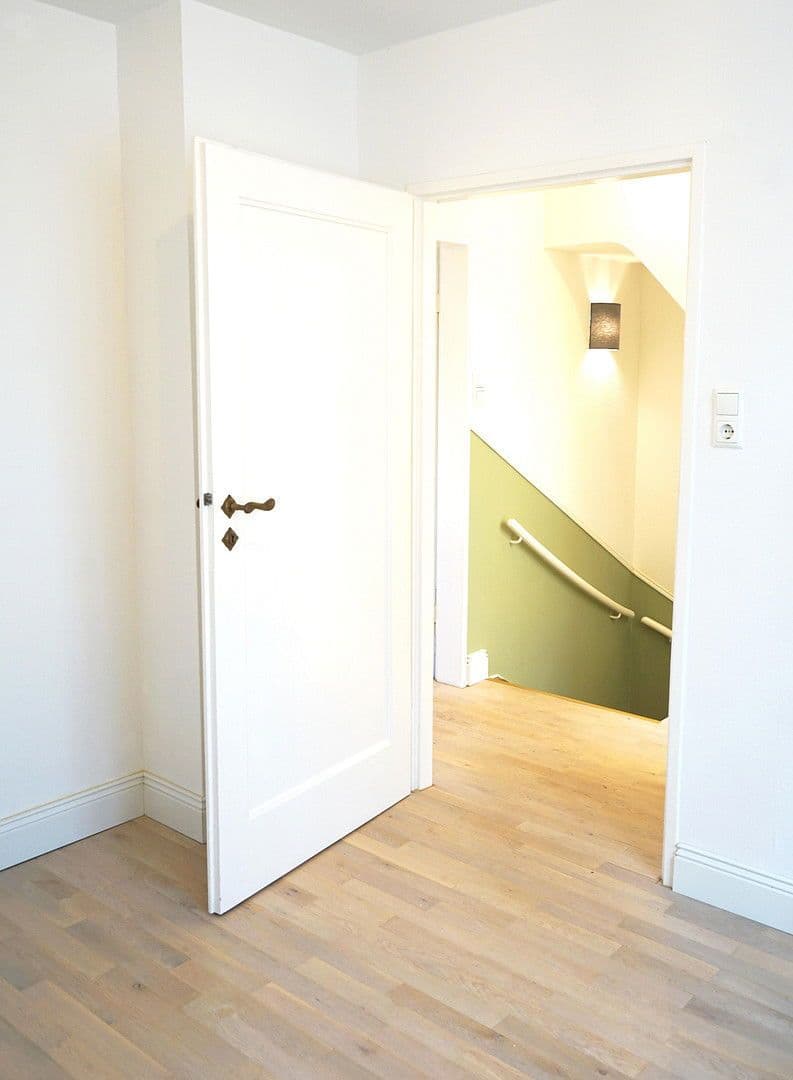 house for sale, 100 m², Arnstädter Weg 20, Frankfurt, Hesse house for sale, 100 m², Arnstädter Weg 20, Frankfurt, Hesse