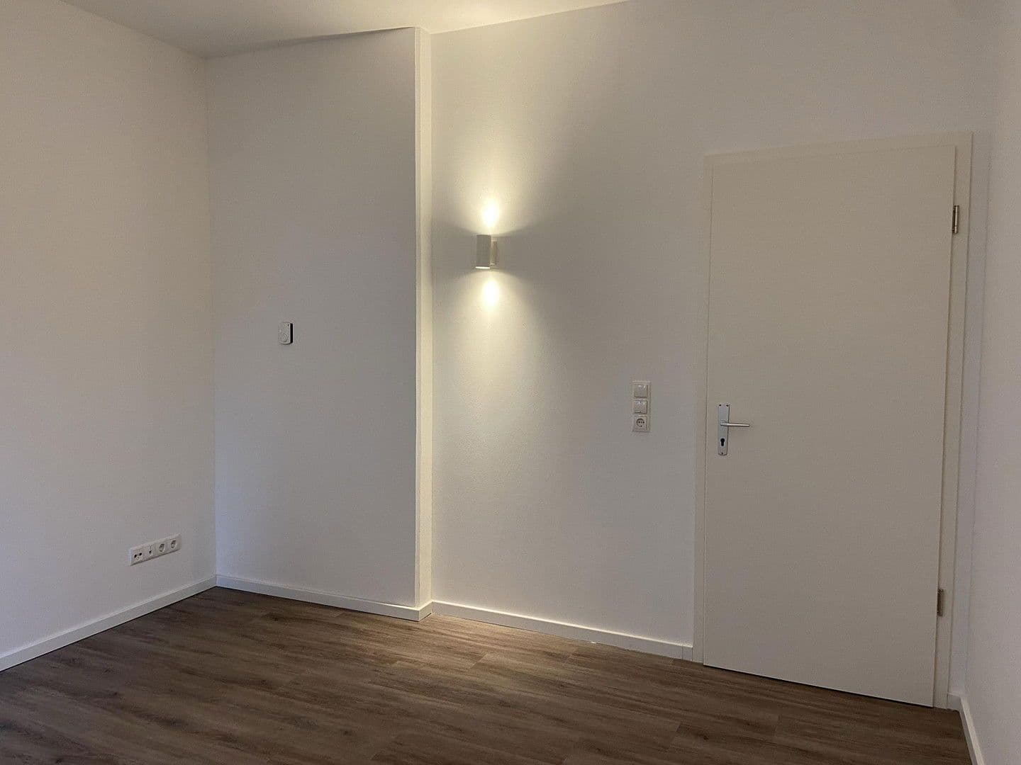 office to rent, 23 m², Strandstraße 136, Timmendorfer Strand, Schleswig-Holstein office to rent, 23 m², Strandstraße 136, Timmendorfer Strand, Schleswig-Holstein