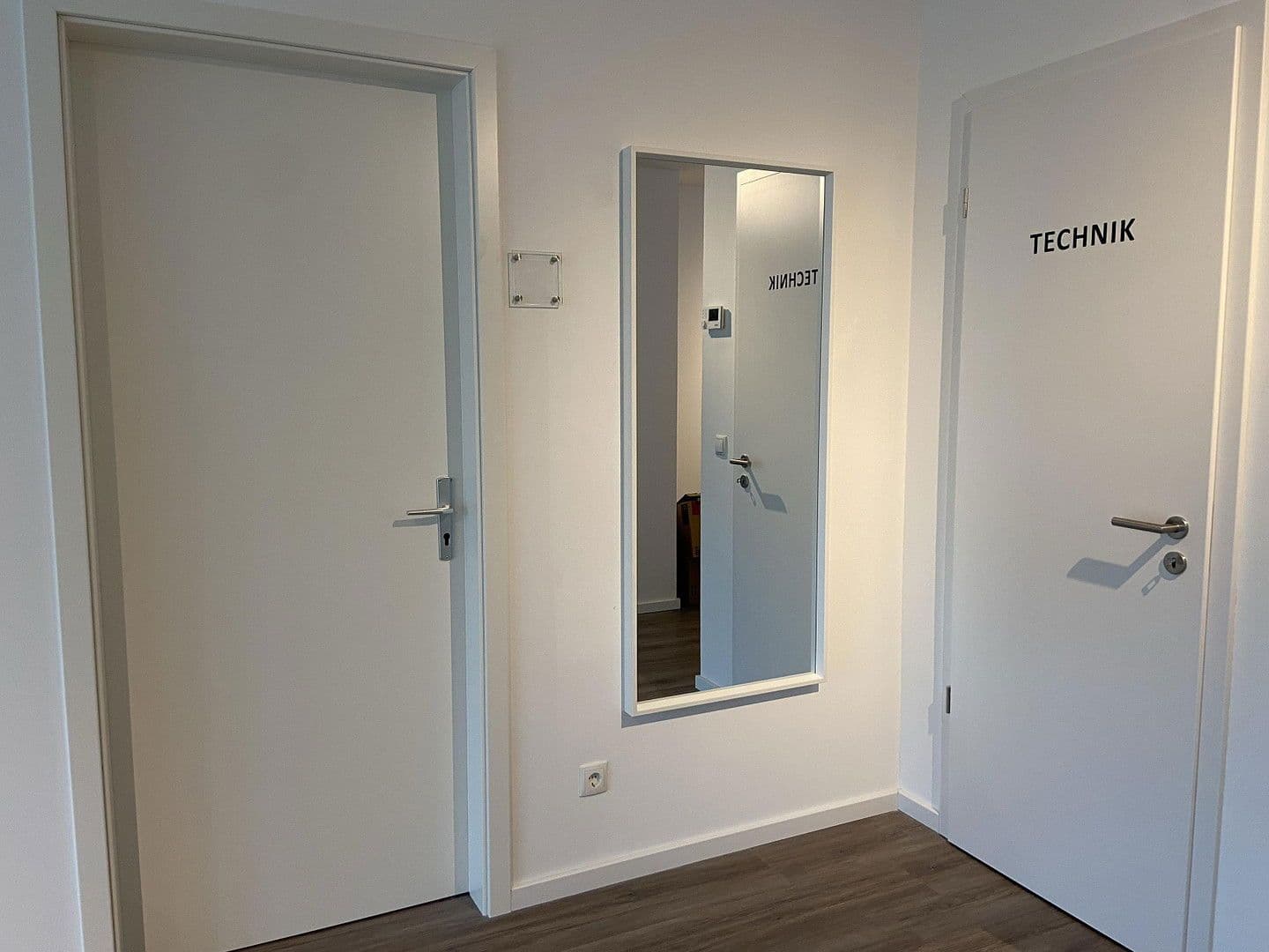 office to rent, 23 m², Strandstraße 136, Timmendorfer Strand, Schleswig-Holstein office to rent, 23 m², Strandstraße 136, Timmendorfer Strand, Schleswig-Holstein