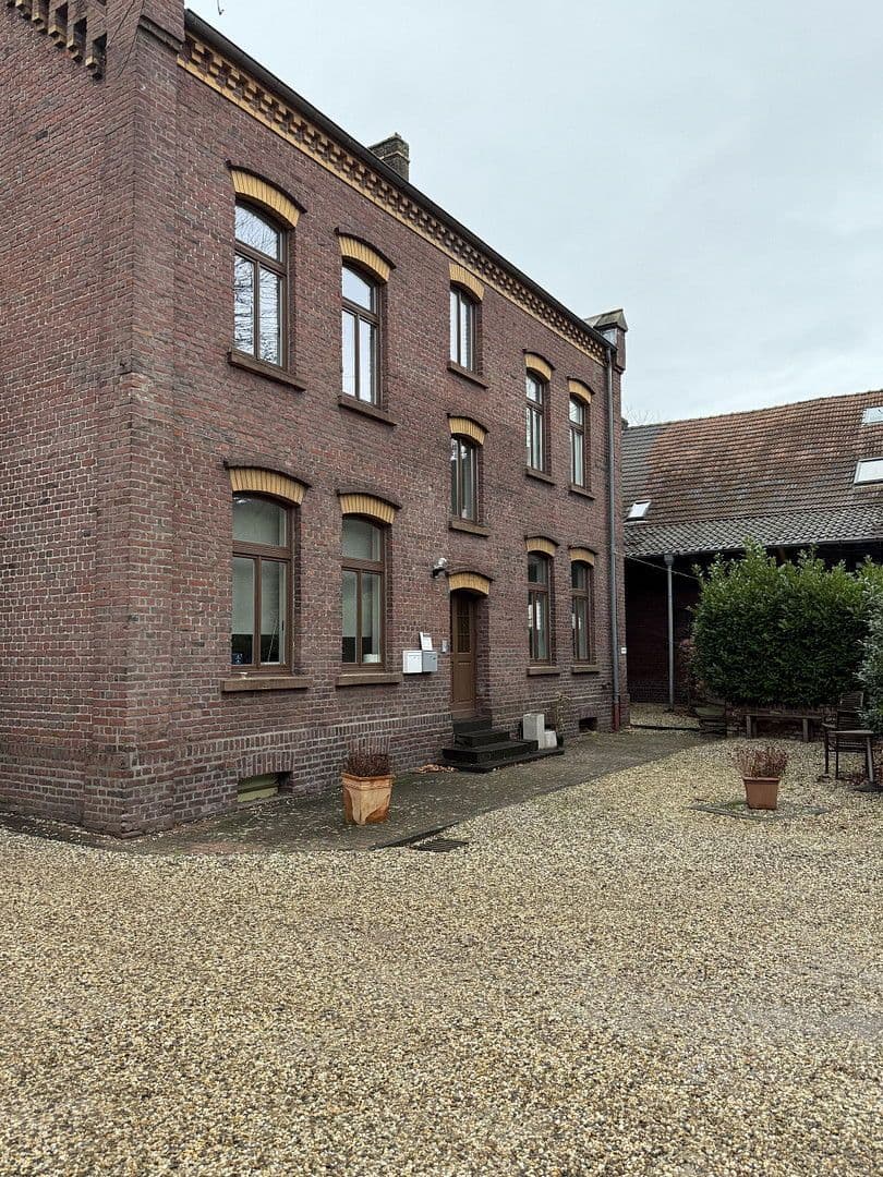 office to rent, 156 m², Oberbenrader strasse 51, Krefeld, North Rhine-Westphalia office to rent, 156 m², Oberbenrader strasse 51, Krefeld, North Rhine-Westphalia