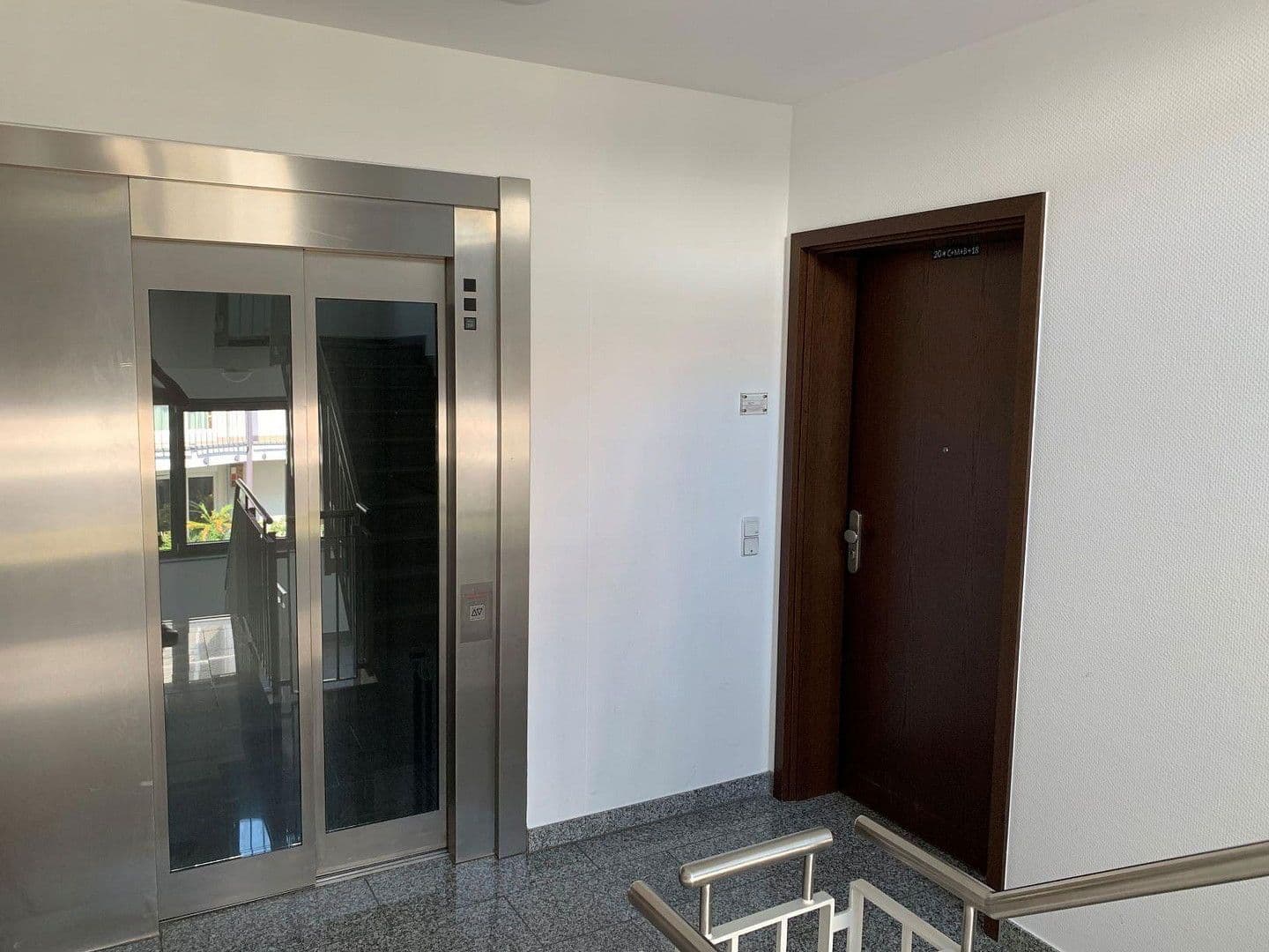 3 bedroom flat to rent, 97 m², Eichendorffstraße 63c, Frankfurt am Main, Hesse 3 bedroom flat to rent, 97 m², Eichendorffstraße 63c, Frankfurt am Main, Hesse