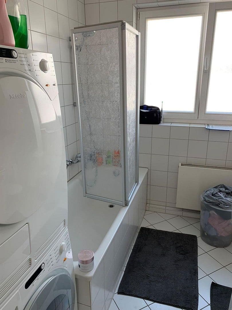 3 bedroom flat to rent, 97 m², Eichendorffstraße 63c, Frankfurt am Main, Hesse 3 bedroom flat to rent, 97 m², Eichendorffstraße 63c, Frankfurt am Main, Hesse