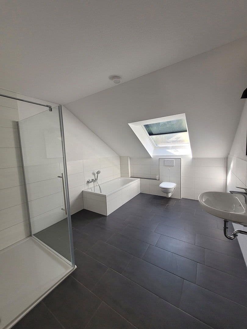 3 bedroom with open-plan kitchen flat to rent, 132 m², Mühlhausen im Täle, Baden-Württemberg 3 bedroom with open-plan kitchen flat to rent, 132 m², Mühlhausen im Täle, Baden-Württemberg