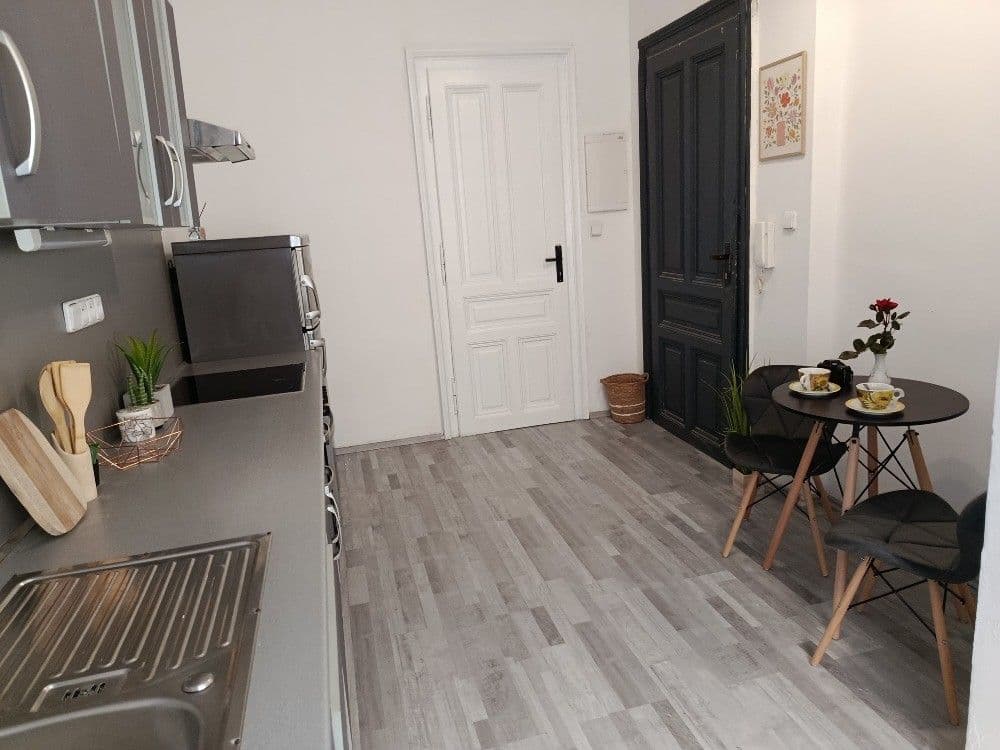 1 bedroom flat to rent, 40 m², Sokolovská, Karlovy Vary, Karlovarský Region 1 bedroom flat to rent, 40 m², Sokolovská, Karlovy Vary, Karlovarský Region