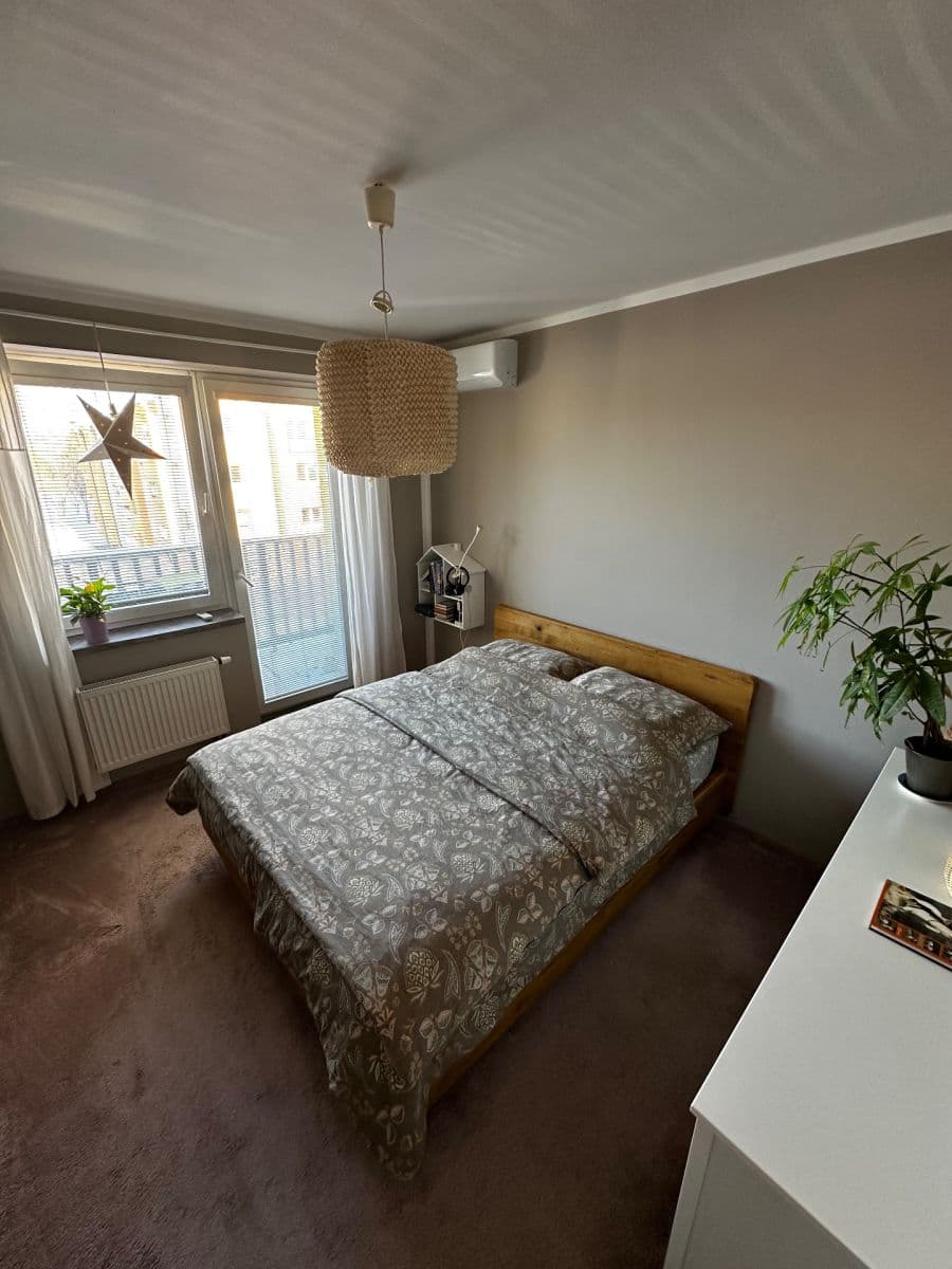 4 bedroom flat for sale, 110 m², Volmanova, Čelákovice, Středočeský Region 4 bedroom flat for sale, 110 m², Volmanova, Čelákovice, Středočeský Region