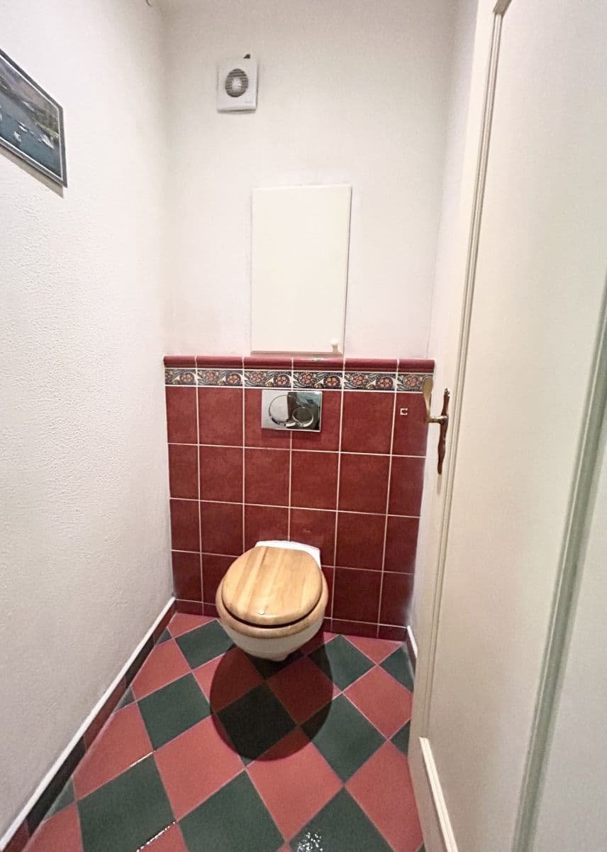 2 bedroom with open-plan kitchen flat for sale, 72 m², Hlivická, Prague, Prague 2 bedroom with open-plan kitchen flat for sale, 72 m², Hlivická, Prague, Prague