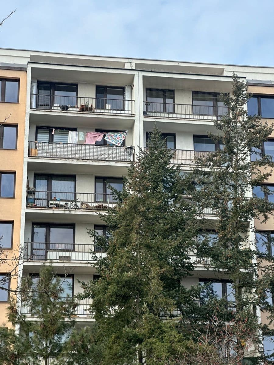 2 bedroom with open-plan kitchen flat to rent, 68 m², Pujmanové, Prague, Prague 2 bedroom with open-plan kitchen flat to rent, 68 m², Pujmanové, Prague, Prague