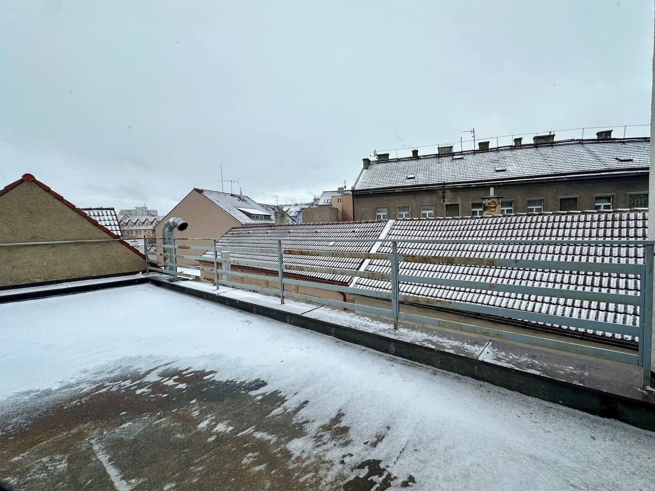 3 bedroom flat to rent, 85 m², Ivana Olbrachta, Kladno, Středočeský Region 3 bedroom flat to rent, 85 m², Ivana Olbrachta, Kladno, Středočeský Region