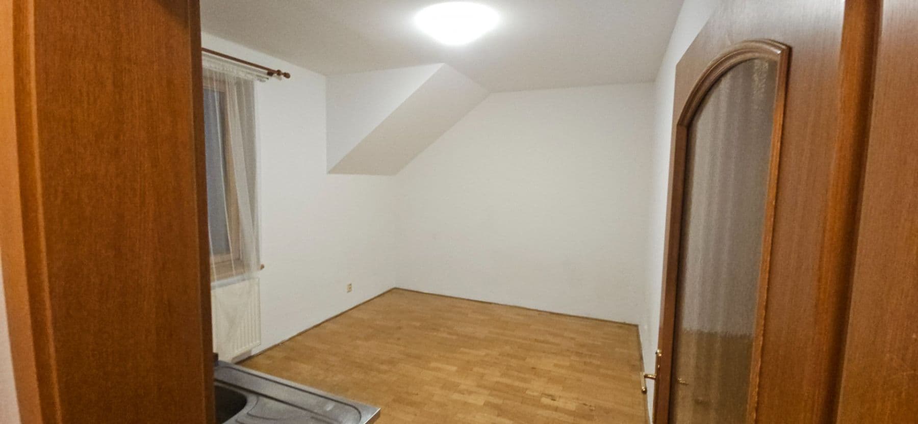 Small studio flat to rent, 20 m², J. Štulíka, Zvole, Středočeský Region Small studio flat to rent, 20 m², J. Štulíka, Zvole, Středočeský Region