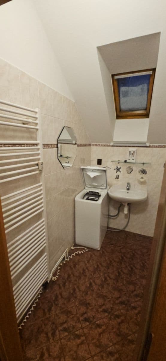 Small studio flat to rent, 20 m², J. Štulíka, Zvole, Středočeský Region Small studio flat to rent, 20 m², J. Štulíka, Zvole, Středočeský Region