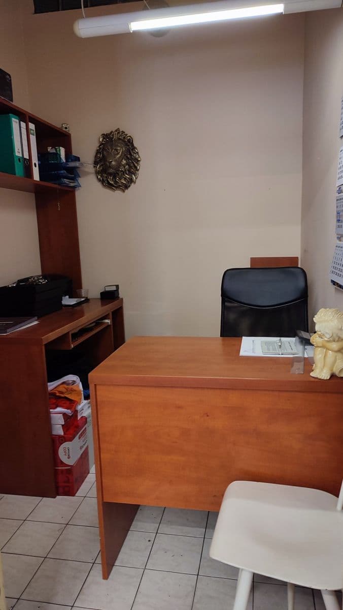 non-residential property to rent, 20 m², Smilova, Pardubice, Pardubický Region non-residential property to rent, 20 m², Smilova, Pardubice, Pardubický Region