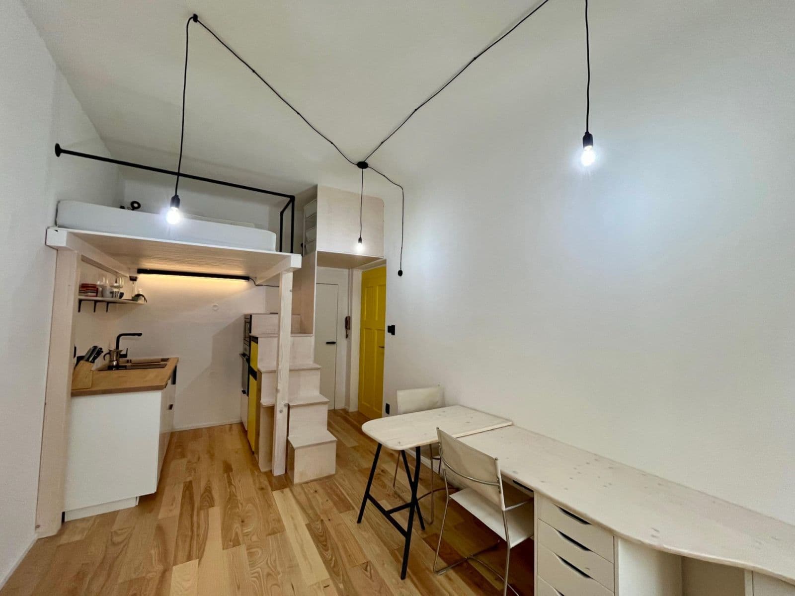 Studio flat to rent, 20 m², U Uranie, Prague, Prague Studio flat to rent, 20 m², U Uranie, Prague, Prague