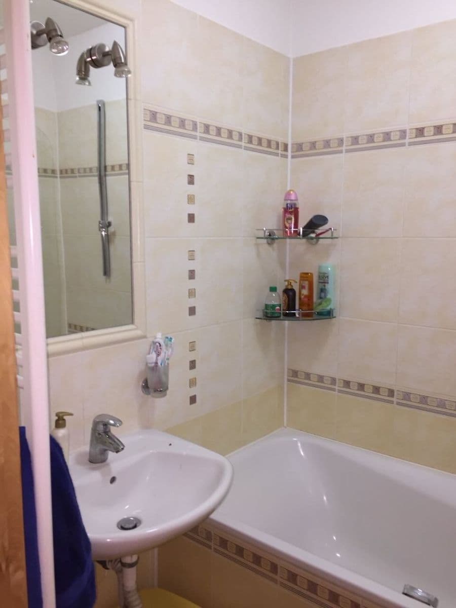 3 bedroom flat to rent, 88 m², Kladivova, Brno, Jihomoravský Region 3 bedroom flat to rent, 88 m², Kladivova, Brno, Jihomoravský Region