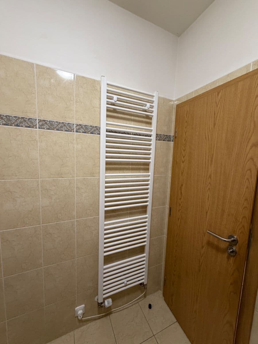 1 bedroom with open-plan kitchen flat to rent, 65 m², Vyšehořovická, Nehvizdy, Středočeský Region 1 bedroom with open-plan kitchen flat to rent, 65 m², Vyšehořovická, Nehvizdy, Středočeský Region