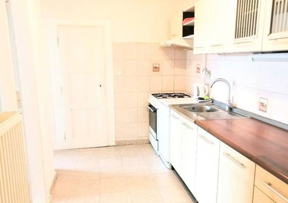 2 bedroom flat to rent, 50 m², Boleslavova, Prague, Prague 2 bedroom flat to rent, 50 m², Boleslavova, Prague, Prague