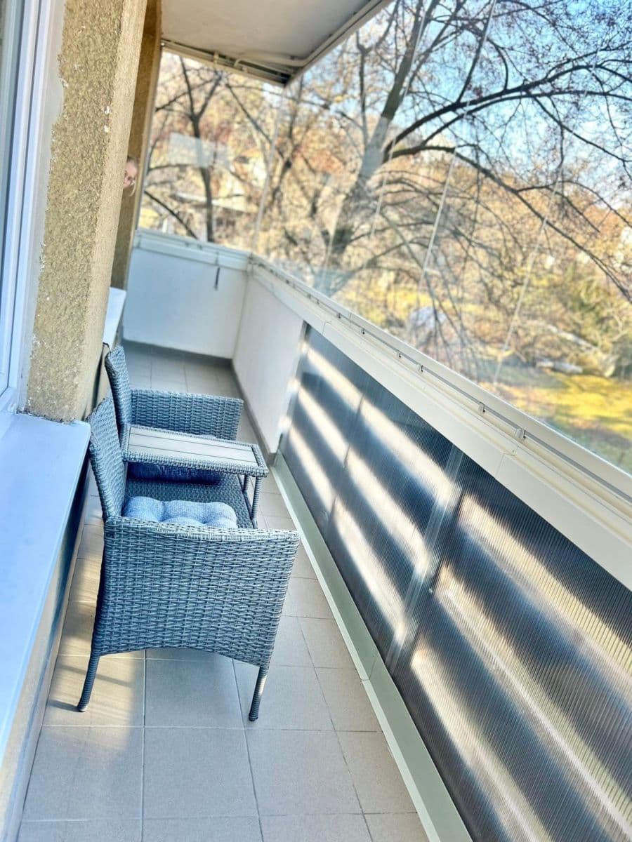 2 bedroom flat to rent, 79 m², Pod Vrstevnicí, Prague, Prague 2 bedroom flat to rent, 79 m², Pod Vrstevnicí, Prague, Prague