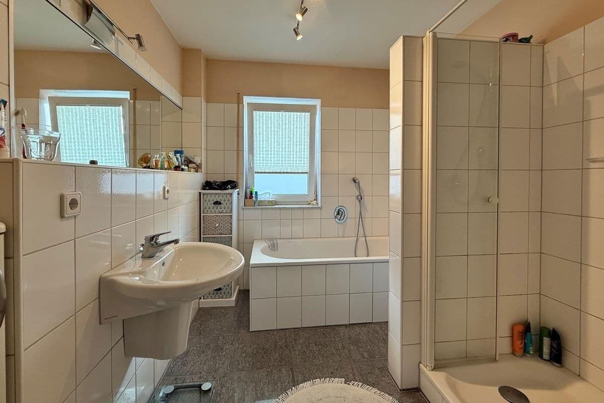 house for sale, 280 m², Neu-Isenburg, Hesse house for sale, 280 m², Neu-Isenburg, Hesse