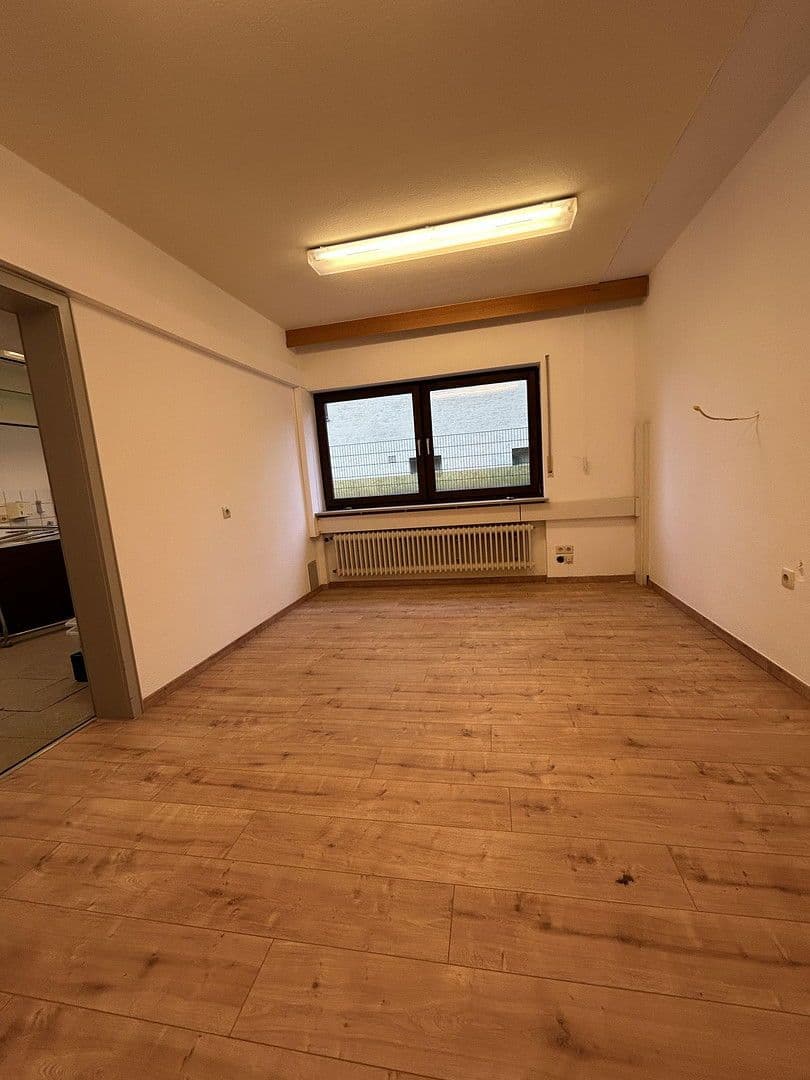 office to rent, 250 m², Mutterstadt, Rhineland-Palatinate office to rent, 250 m², Mutterstadt, Rhineland-Palatinate
