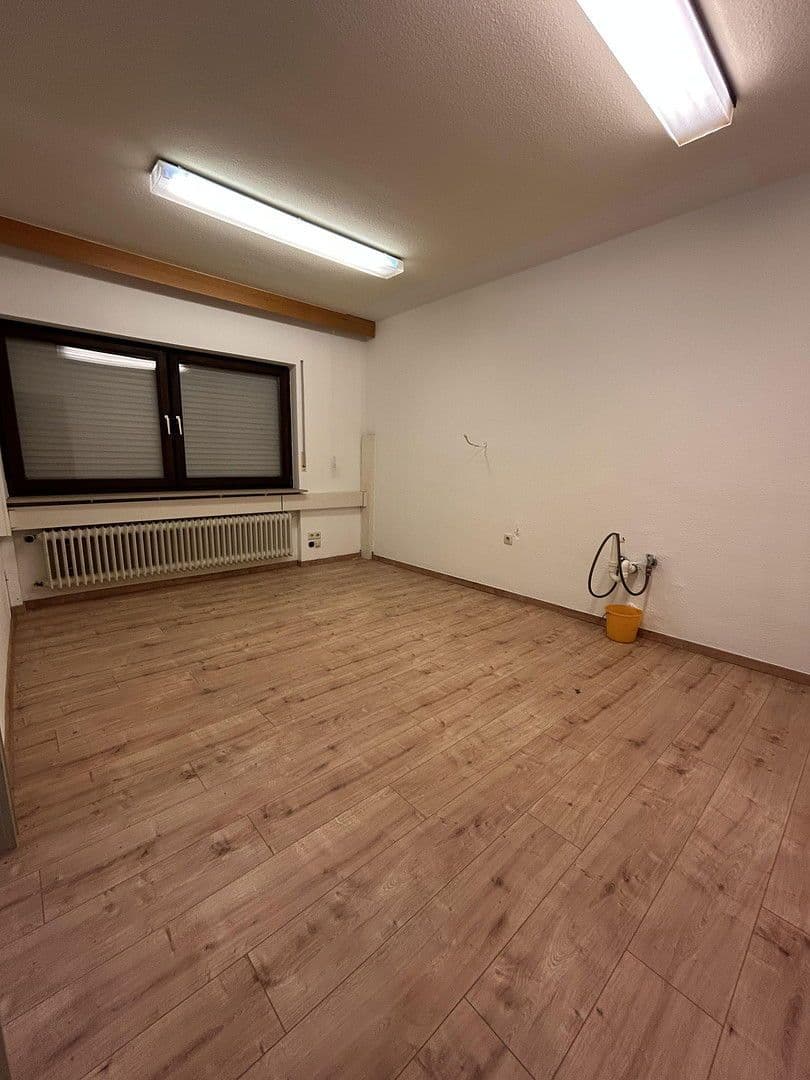 office to rent, 250 m², Mutterstadt, Rhineland-Palatinate office to rent, 250 m², Mutterstadt, Rhineland-Palatinate