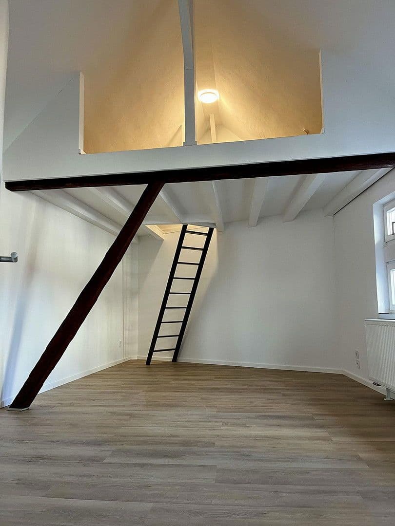 3 bedroom with open-plan kitchen flat to rent, 122 m², Butzbach, Hesse 3 bedroom with open-plan kitchen flat to rent, 122 m², Butzbach, Hesse