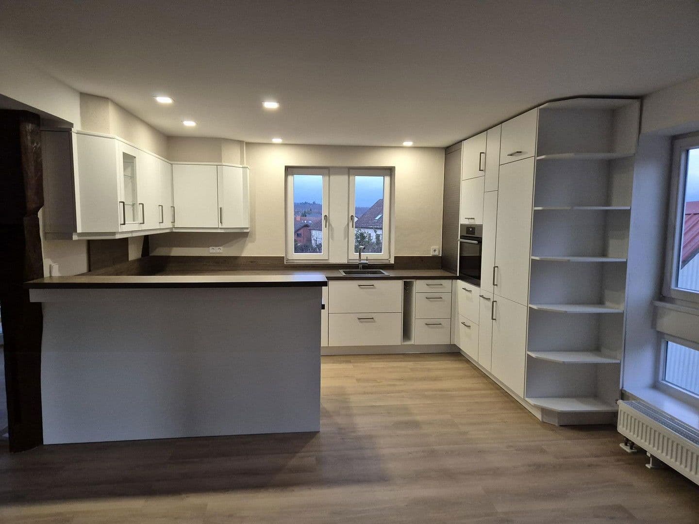 3 bedroom with open-plan kitchen flat to rent, 122 m², Butzbach, Hesse 3 bedroom with open-plan kitchen flat to rent, 122 m², Butzbach, Hesse