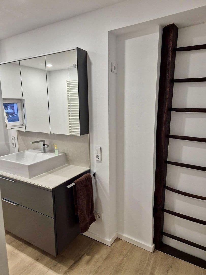 3 bedroom with open-plan kitchen flat to rent, 122 m², Butzbach, Hesse 3 bedroom with open-plan kitchen flat to rent, 122 m², Butzbach, Hesse