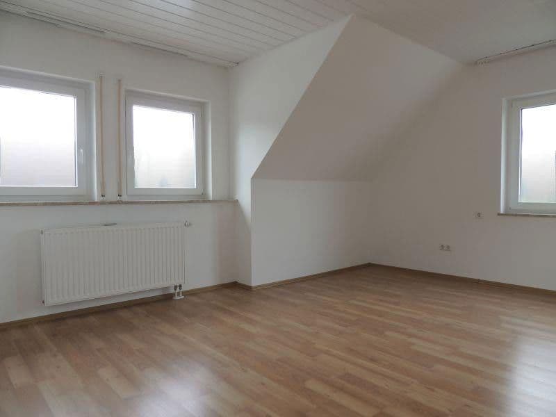 2 bedroom with open-plan kitchen flat to rent, 94 m², Mössingen, Baden-Württemberg 2 bedroom with open-plan kitchen flat to rent, 94 m², Mössingen, Baden-Württemberg