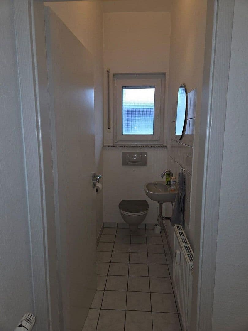 2 bedroom with open-plan kitchen flat to rent, 93 m², Ludwigsburg, Baden-Württemberg 2 bedroom with open-plan kitchen flat to rent, 93 m², Ludwigsburg, Baden-Württemberg