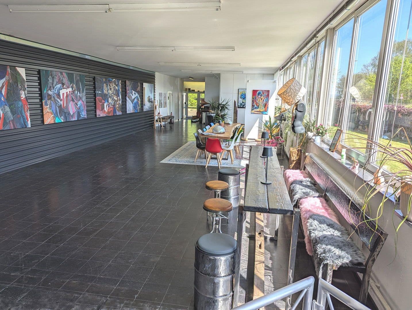 non-residential property to rent, 300 m², Oberzwehrener Straße 2-4, Baunatal, Hesse non-residential property to rent, 300 m², Oberzwehrener Straße 2-4, Baunatal, Hesse