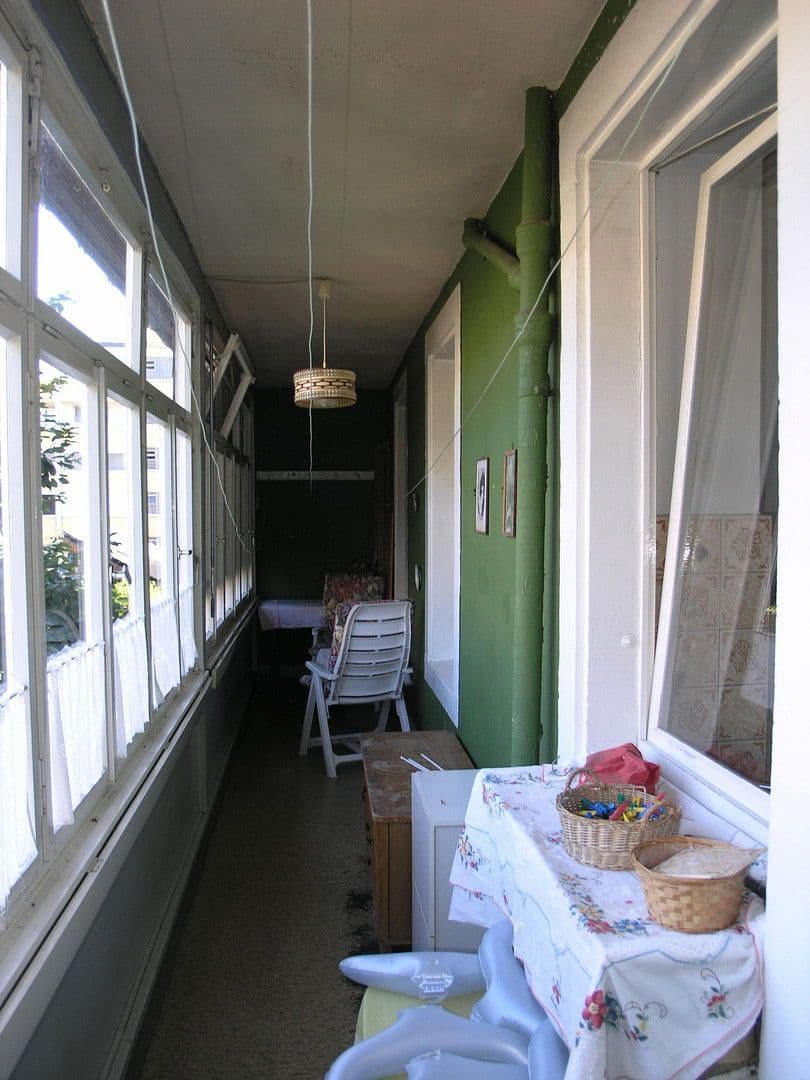 3 bedroom with open-plan kitchen flat to rent, 92 m², Bergstrasse 10, Lörrach, Baden-Württemberg 3 bedroom with open-plan kitchen flat to rent, 92 m², Bergstrasse 10, Lörrach, Baden-Württemberg