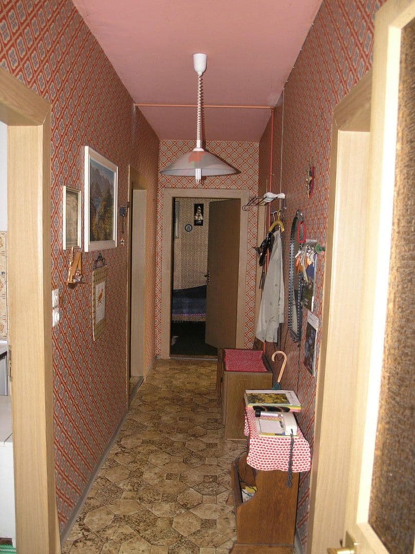 3 bedroom with open-plan kitchen flat to rent, 92 m², Bergstrasse 10, Lörrach, Baden-Württemberg 3 bedroom with open-plan kitchen flat to rent, 92 m², Bergstrasse 10, Lörrach, Baden-Württemberg