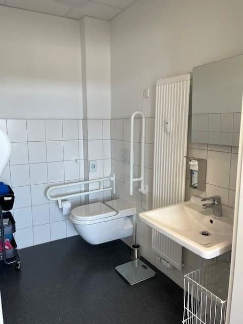 office to rent, 270 m², Breitwiesenstraße 13, Stuttgart, Baden-Württemberg office to rent, 270 m², Breitwiesenstraße 13, Stuttgart, Baden-Württemberg