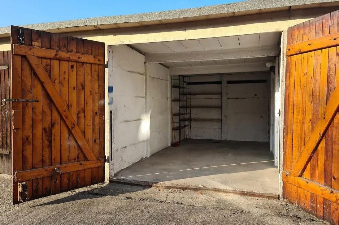 garage to rent, 0 m², Zwickauer Straße 16-18, Dresden, Saxony garage to rent, 0 m², Zwickauer Straße 16-18, Dresden, Saxony