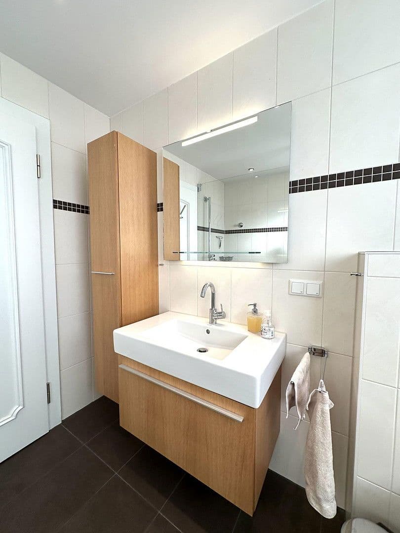 house for sale, 300 m², Wiesenstraße, Offenbach am Main, Hesse house for sale, 300 m², Wiesenstraße, Offenbach am Main, Hesse