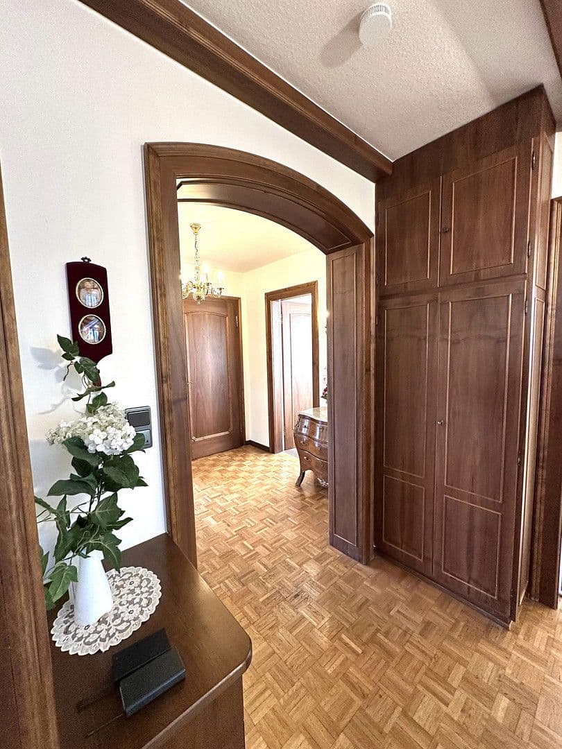 house for sale, 300 m², Wiesenstraße, Offenbach am Main, Hesse house for sale, 300 m², Wiesenstraße, Offenbach am Main, Hesse