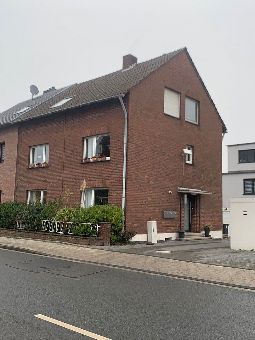 2 bedroom flat to rent, 63 m², Schulstr. 124, Duisburg, North Rhine-Westphalia 2 bedroom flat to rent, 63 m², Schulstr. 124, Duisburg, North Rhine-Westphalia