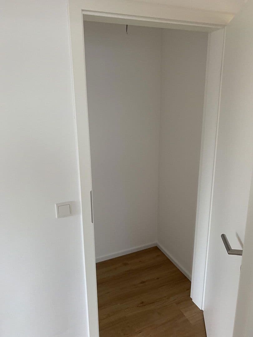 2 bedroom flat to rent, 63 m², Schulstr. 124, Duisburg, North Rhine-Westphalia 2 bedroom flat to rent, 63 m², Schulstr. 124, Duisburg, North Rhine-Westphalia